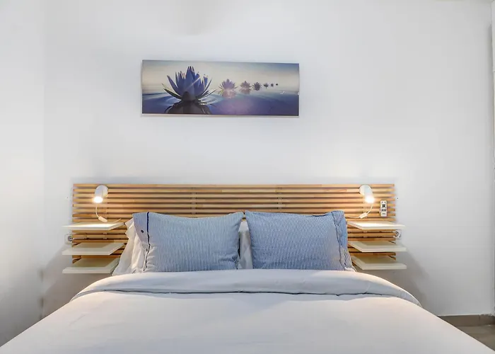 White Center Apartment By Hello Homes Sitges